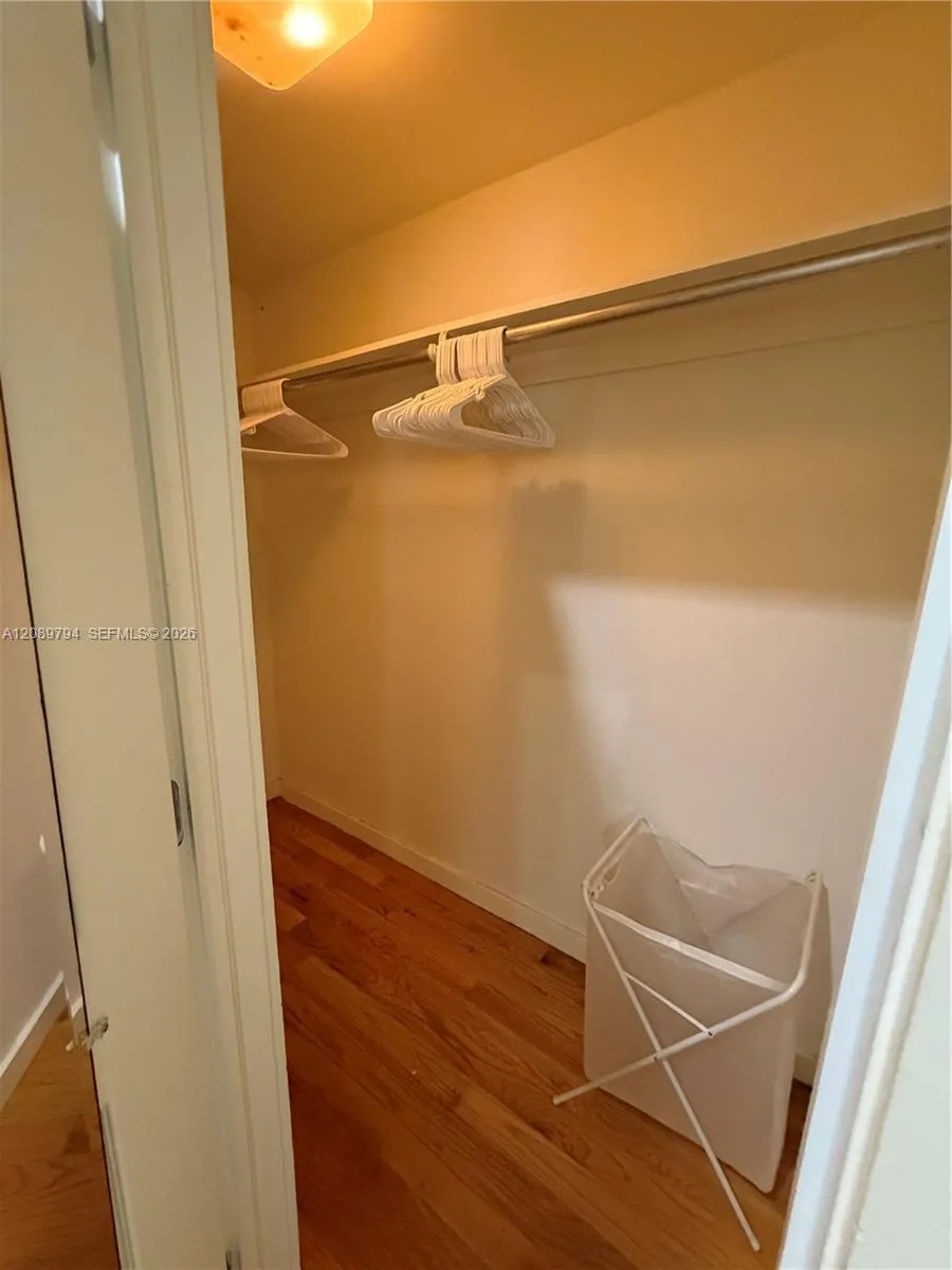 1551 Lenox Ave #7 Miami Beach, FL 33139