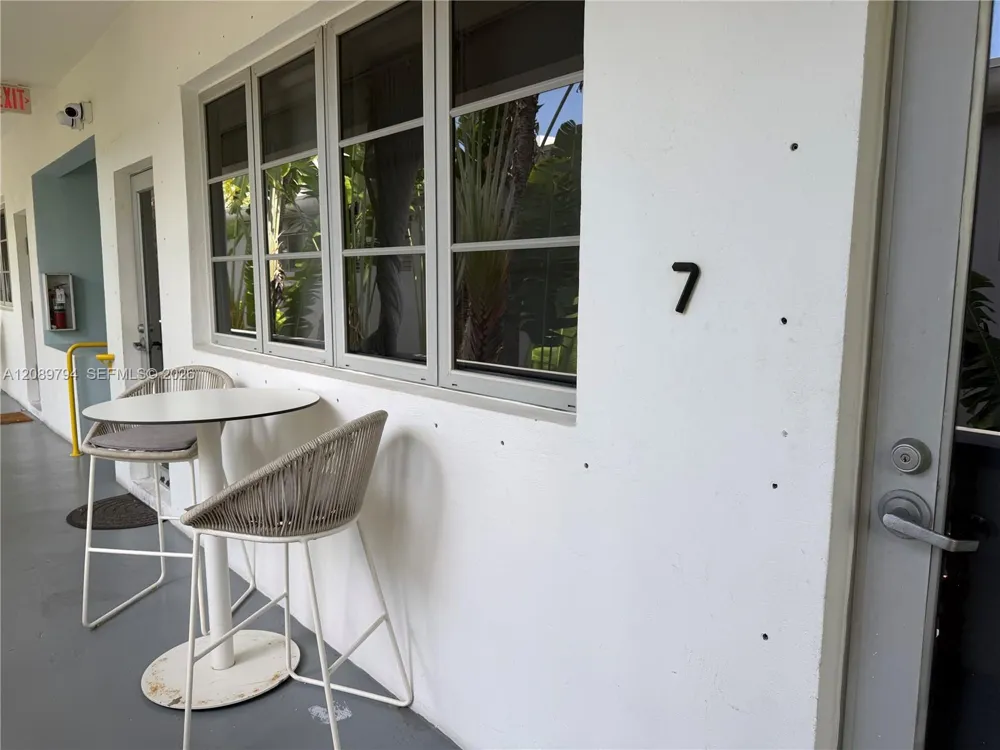 1551 Lenox Ave #7 Miami Beach, FL 33139