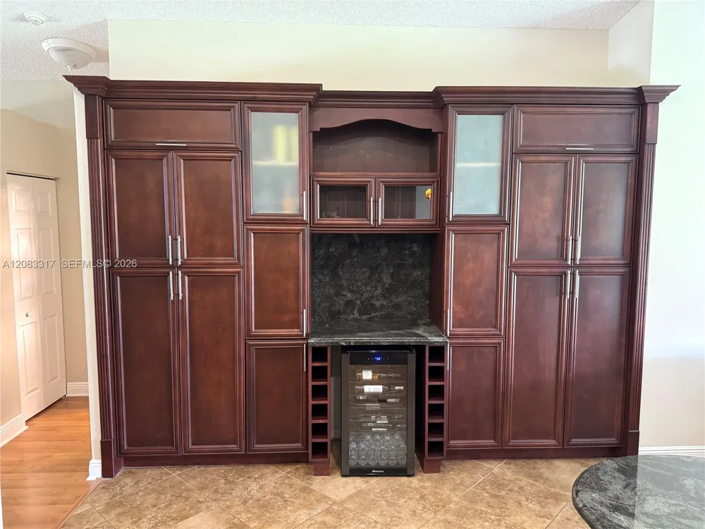 1738 SW 108th Way Davie, FL 33324