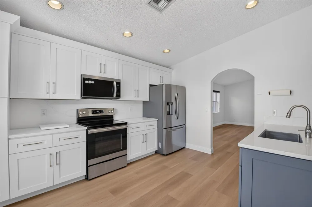 18270 CORAL CHASE DRIVE Boca Raton, FL 33498