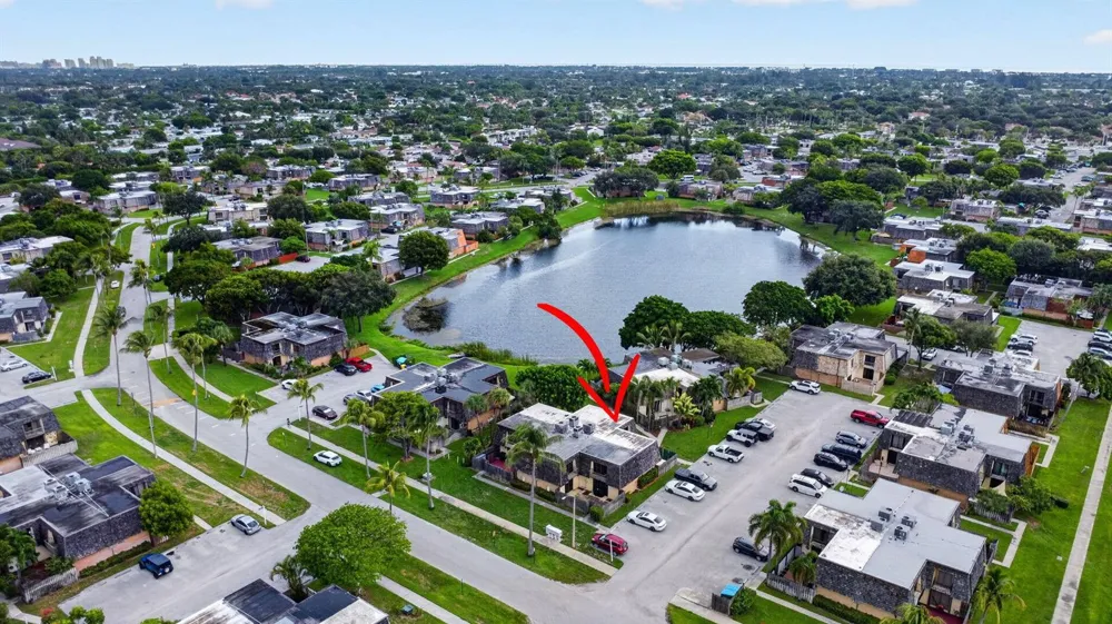 322 Lake Arbor Drive Palm Springs, FL 33461
