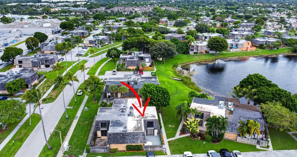 322 Lake Arbor Drive Palm Springs, FL 33461