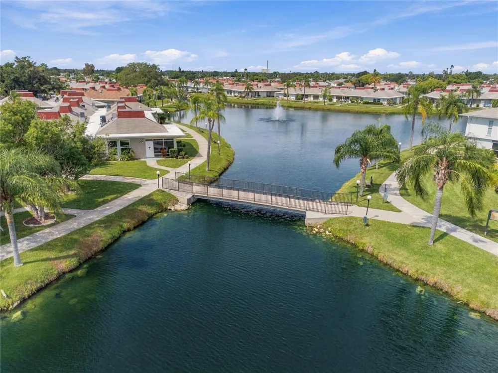 4359 TAHITIAN GARDENS CIRCLE #B Holiday, FL 34691