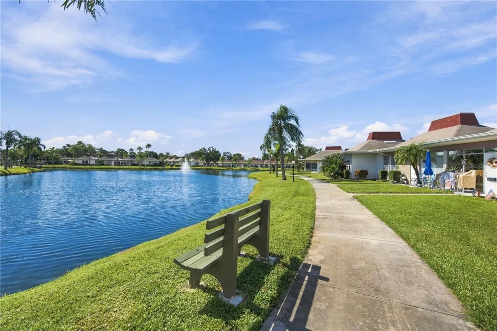 4359 TAHITIAN GARDENS CIRCLE #B Holiday, FL 34691