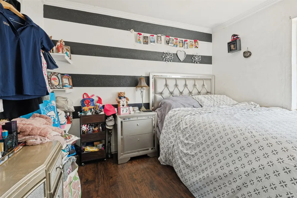 2421 Boyd Street Dallas, TX 75224