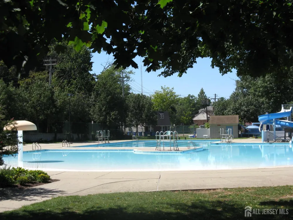 27 Violet Terrace Milltown, NJ 08850