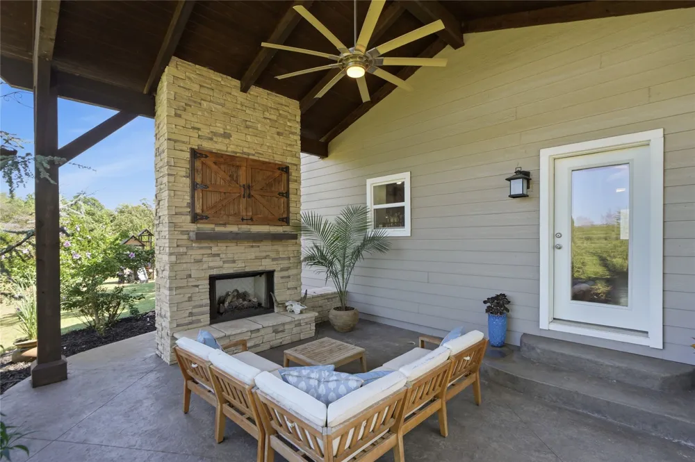 4231 Hillside Drive Sapulpa, OK 74066