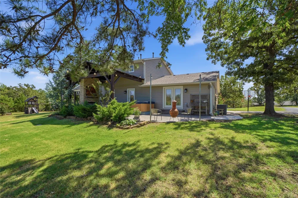 4231 Hillside Drive Sapulpa, OK 74066