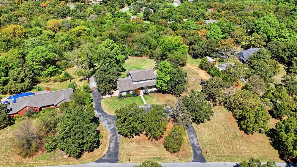 4231 Hillside Drive Sapulpa, OK 74066