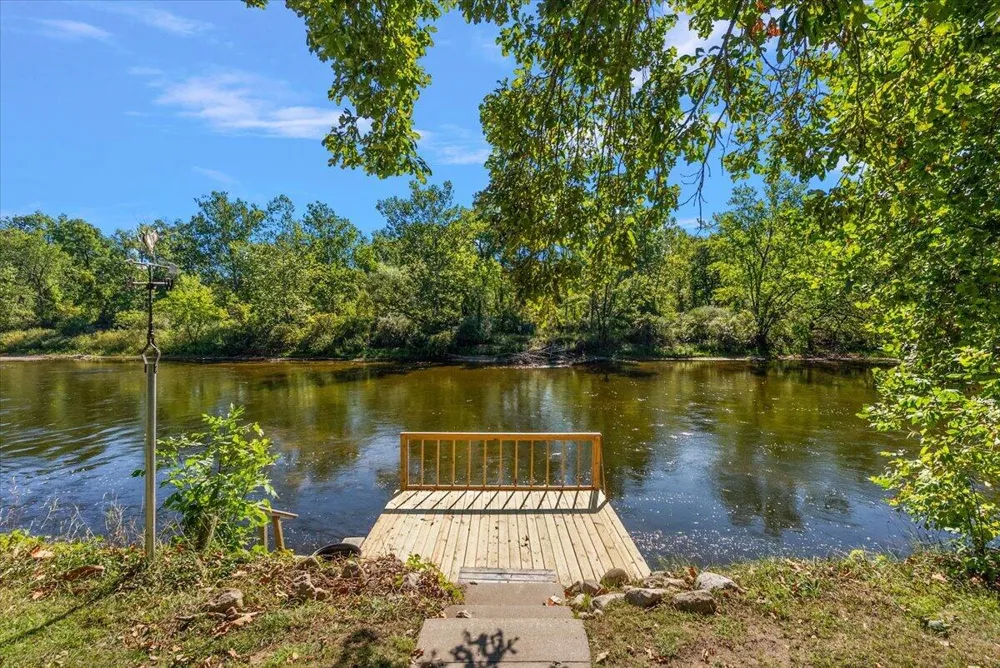 7842 Main Street Brooks Township, MI 49337
