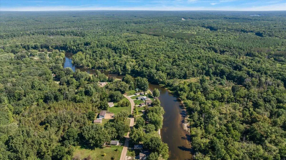 7842 Main Street Brooks Township, MI 49337