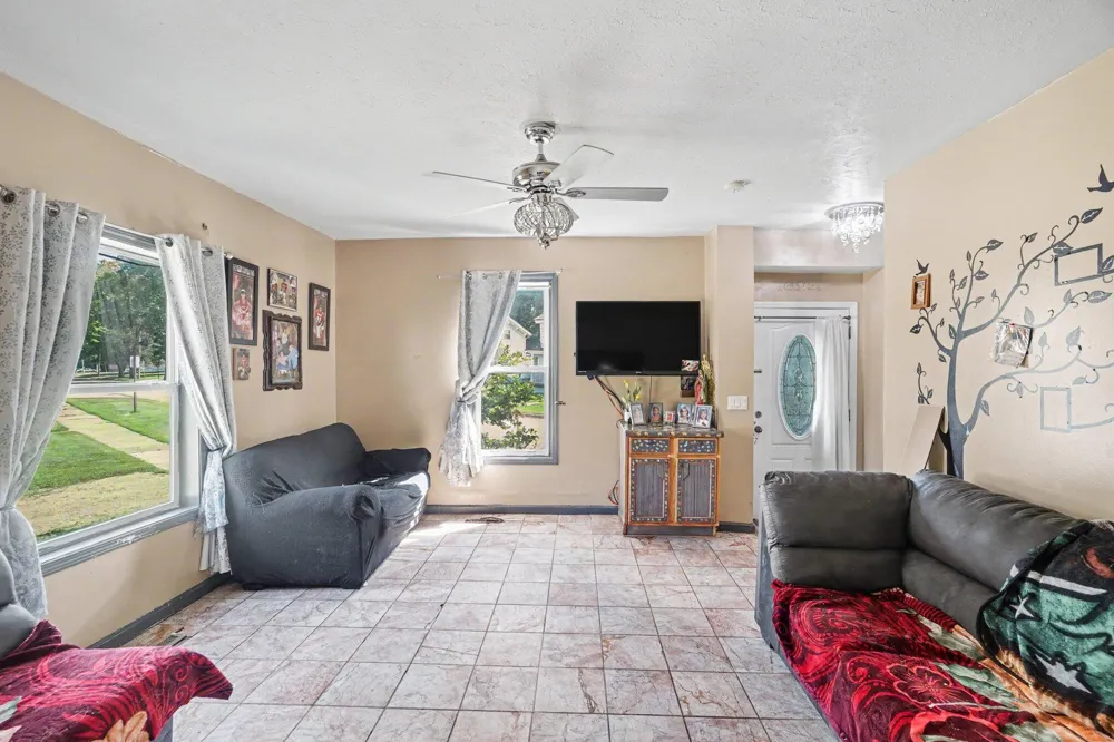 235 W 2nd Street Constantine Village, MI 49042
