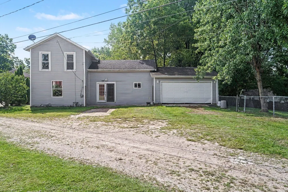 235 W 2nd Street Constantine Village, MI 49042