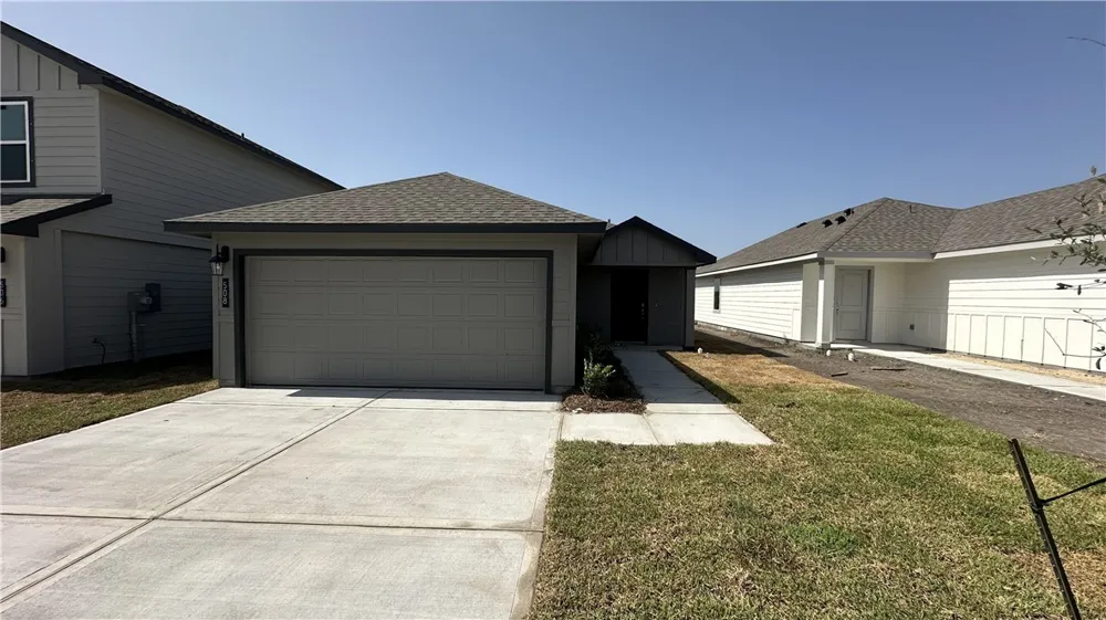 508 Meansville Drive Odem, TX 78370