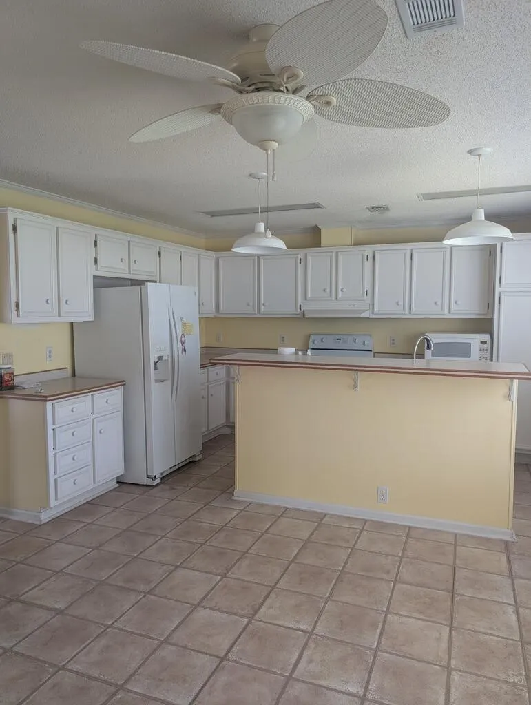 112 Cielo Vista Drive Rockport, TX 78382
