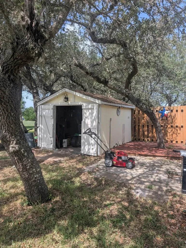 112 Cielo Vista Drive Rockport, TX 78382