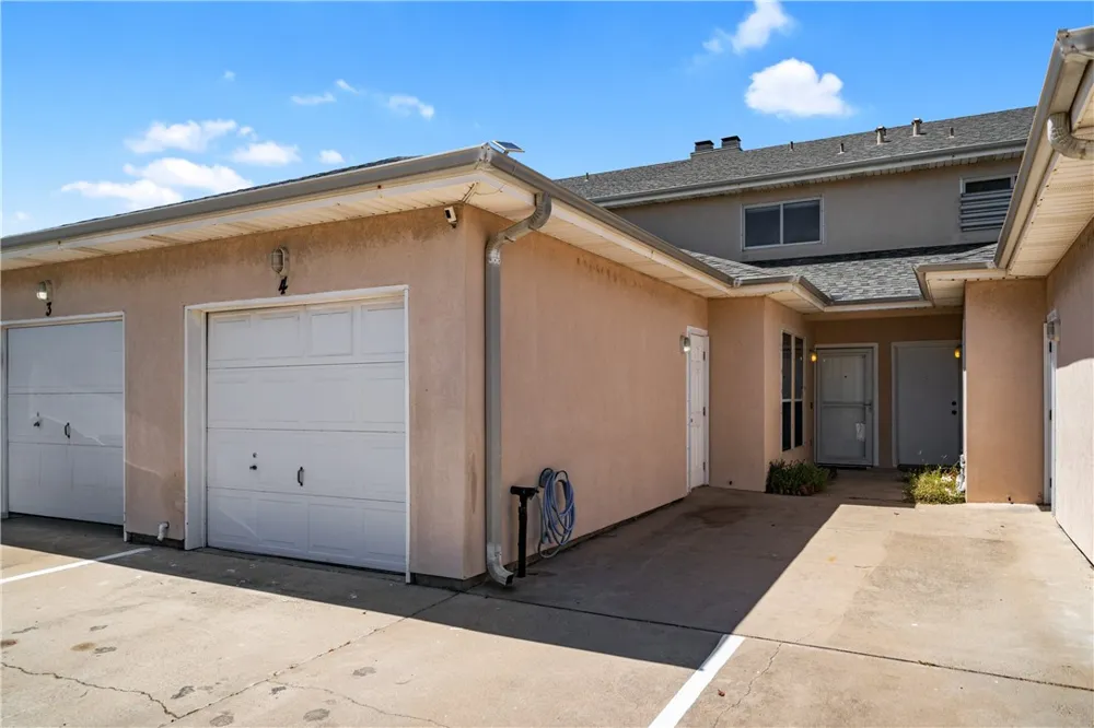 15433 Seamount Cay Court #4 Corpus Christi, TX 78418