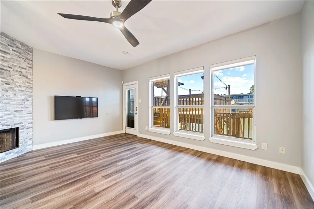 15433 Seamount Cay Court #4 Corpus Christi, TX 78418