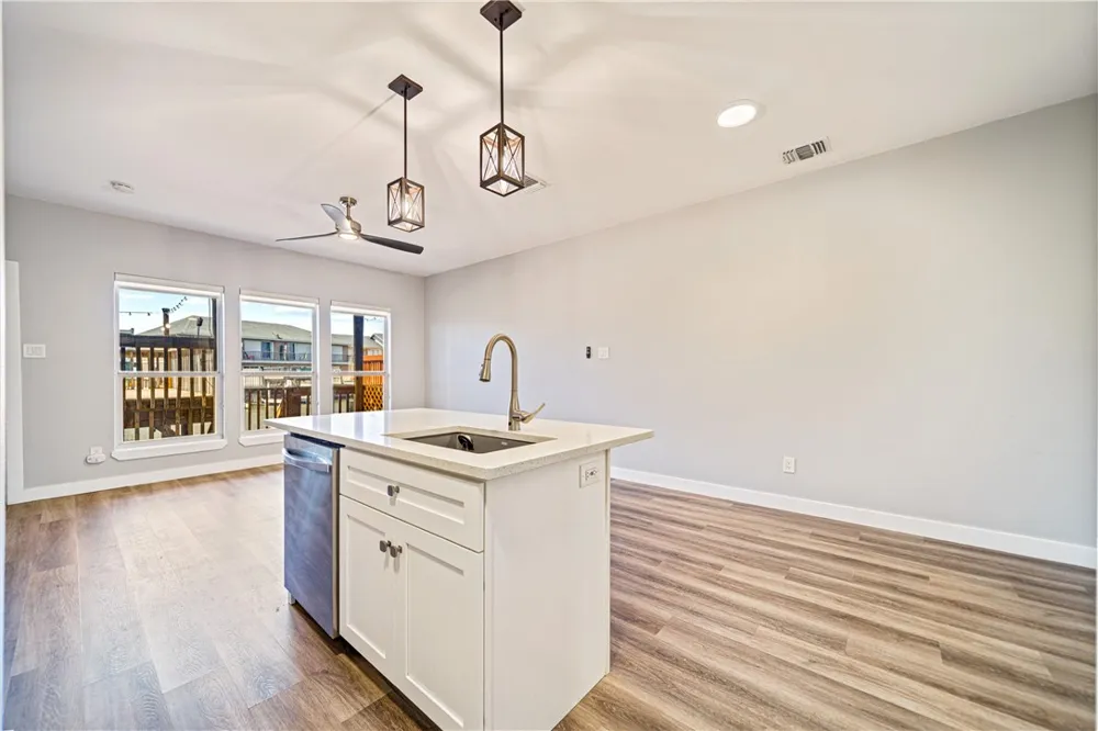 15433 Seamount Cay Court #4 Corpus Christi, TX 78418