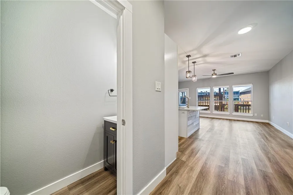 15433 Seamount Cay Court #4 Corpus Christi, TX 78418