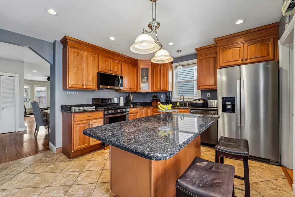 155 3RD ST Bayonne, NJ 07002