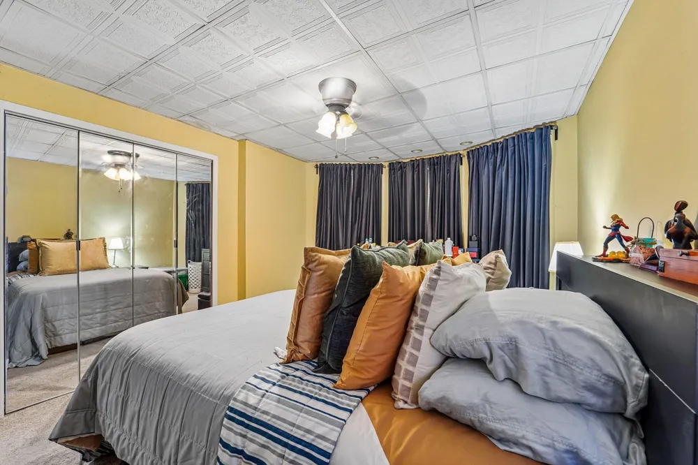 155 3RD ST Bayonne, NJ 07002