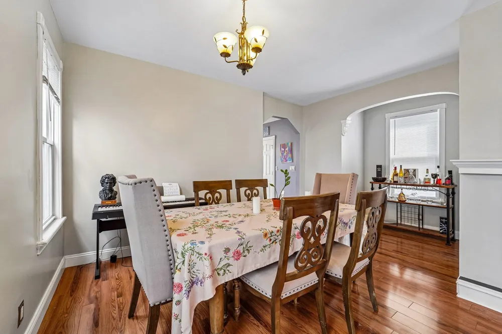 155 3RD ST Bayonne, NJ 07002