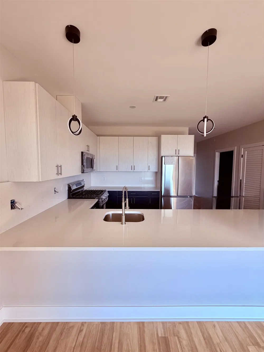 90 AVENUE E Bayonne, NJ 07002