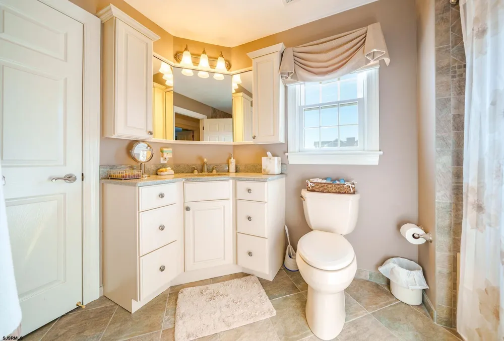 407 E Atlantic Blvd Ocean City, NJ 08226
