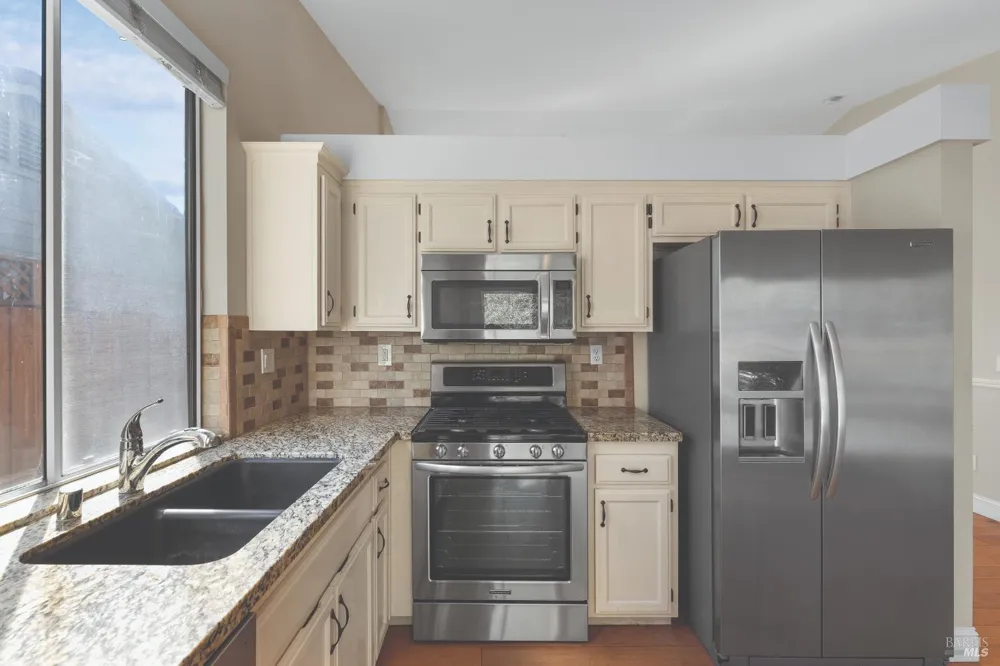 918 Ginkgo Place Windsor, CA 95492