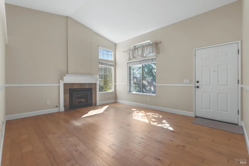 918 Ginkgo Place Windsor, CA 95492