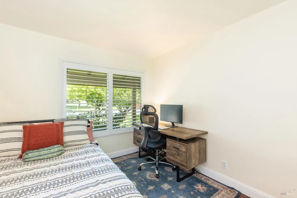 2491 Vine Hill Drive Napa, CA 94558