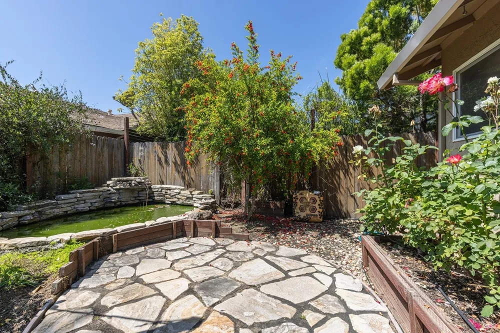 2491 Vine Hill Drive Napa, CA 94558