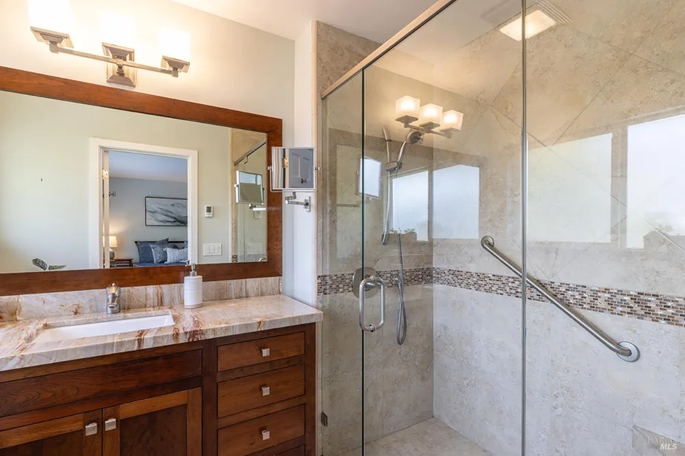 2491 Vine Hill Drive Napa, CA 94558