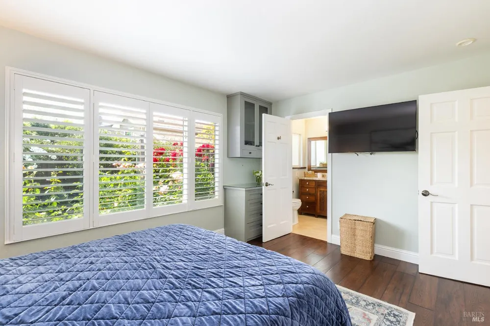 2491 Vine Hill Drive Napa, CA 94558