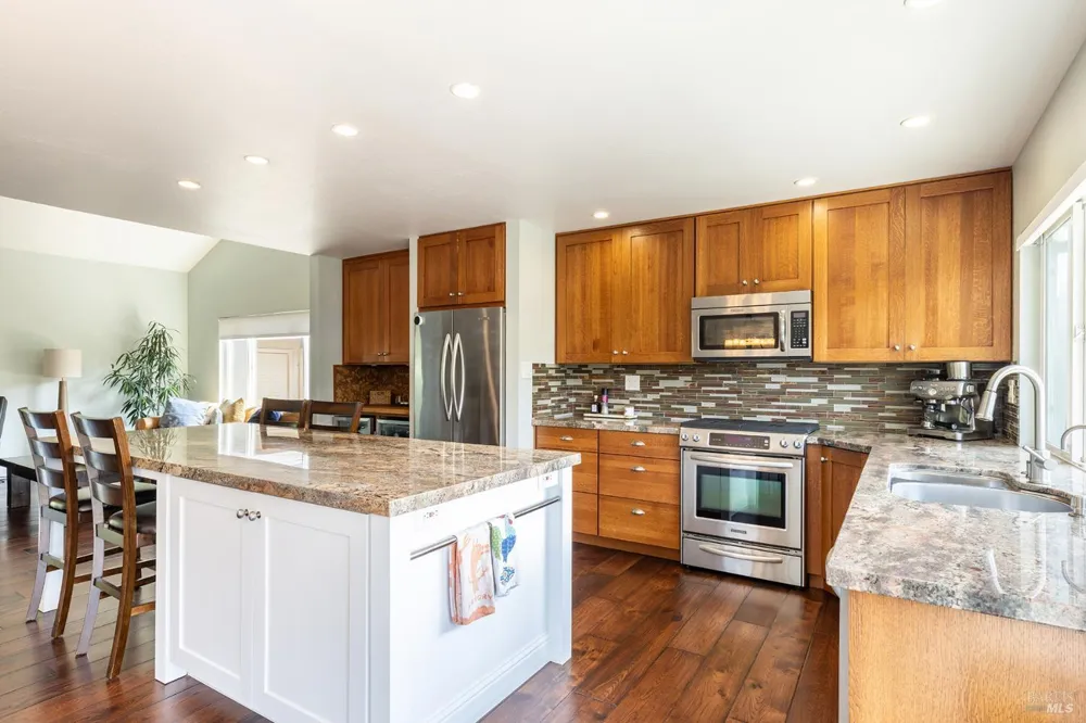 2491 Vine Hill Drive Napa, CA 94558