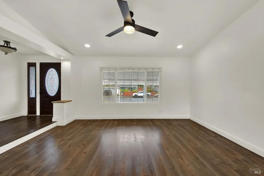 308 Plantation Way Vacaville, CA 95687