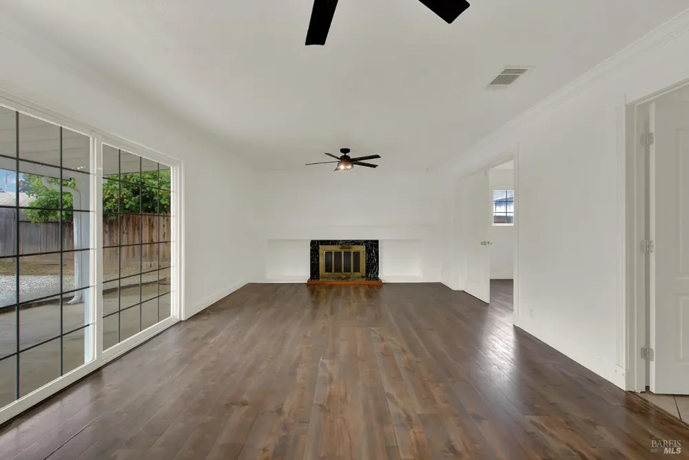 308 Plantation Way Vacaville, CA 95687
