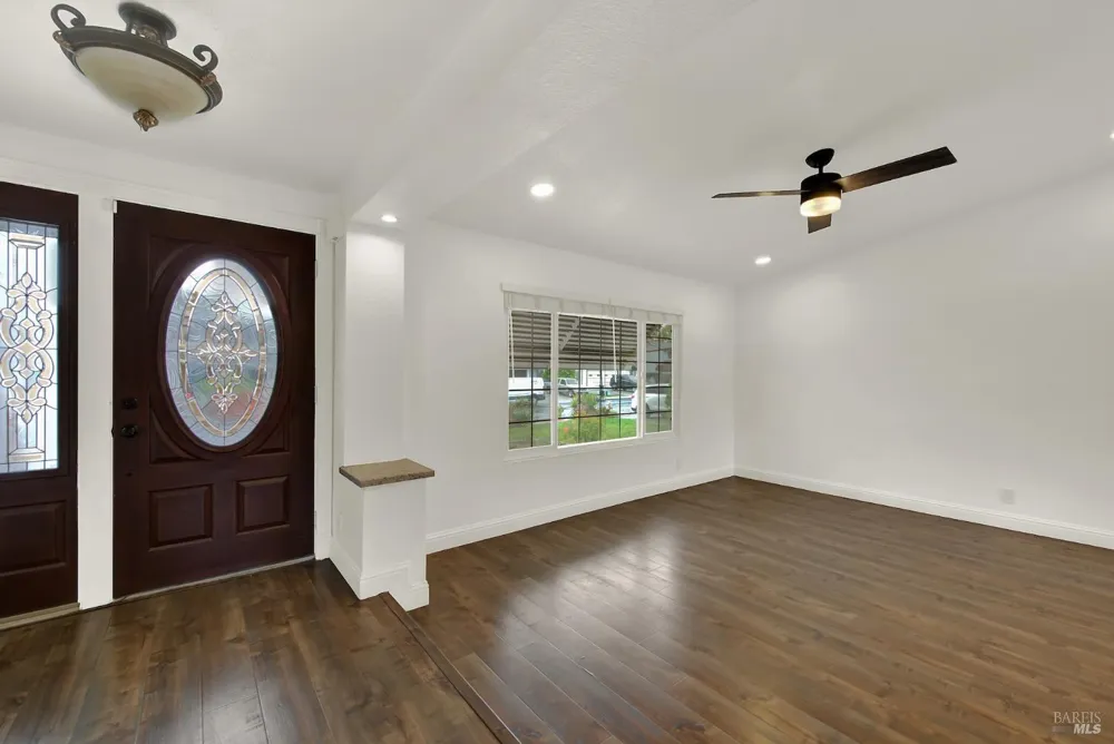 308 Plantation Way Vacaville, CA 95687