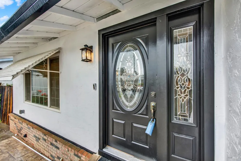 308 Plantation Way Vacaville, CA 95687