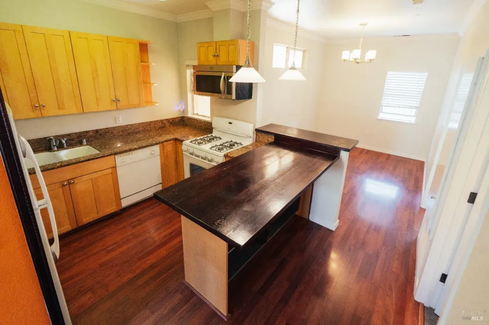 134 Valley Oak Drive Napa, CA 94558