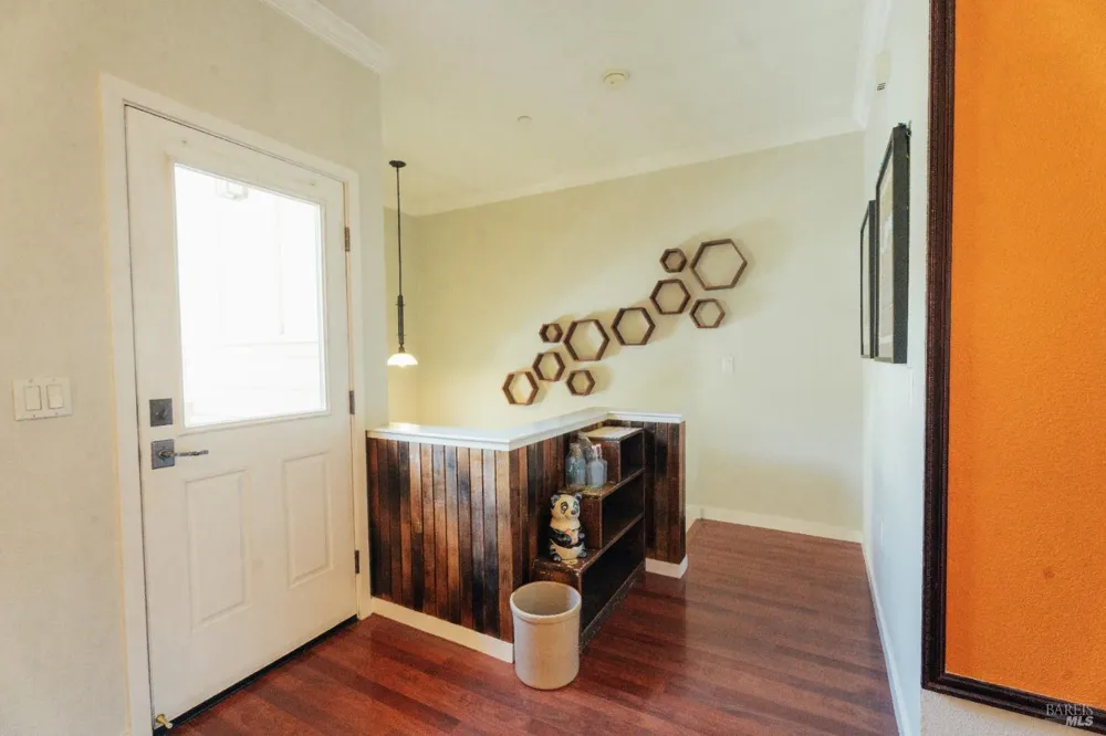 134 Valley Oak Drive Napa, CA 94558