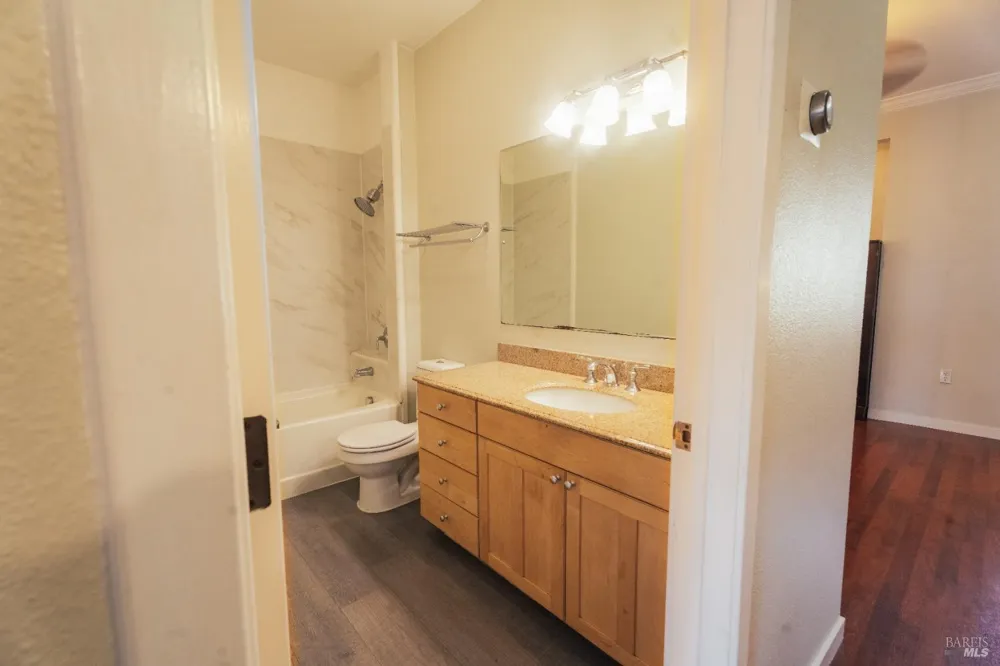 134 Valley Oak Drive Napa, CA 94558