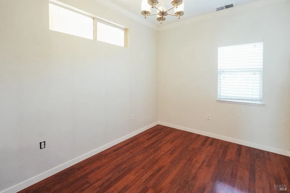 134 Valley Oak Drive Napa, CA 94558