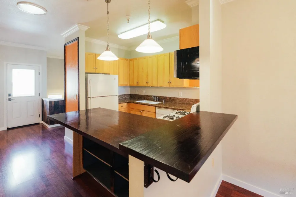 134 Valley Oak Drive Napa, CA 94558