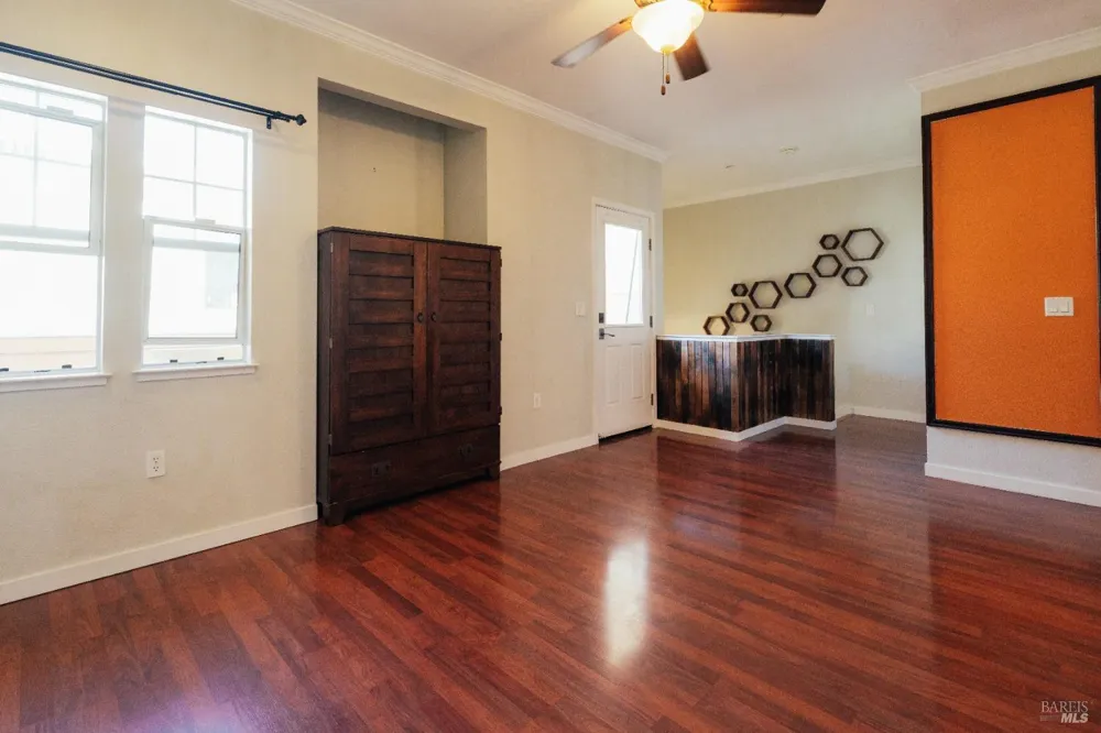 134 Valley Oak Drive Napa, CA 94558