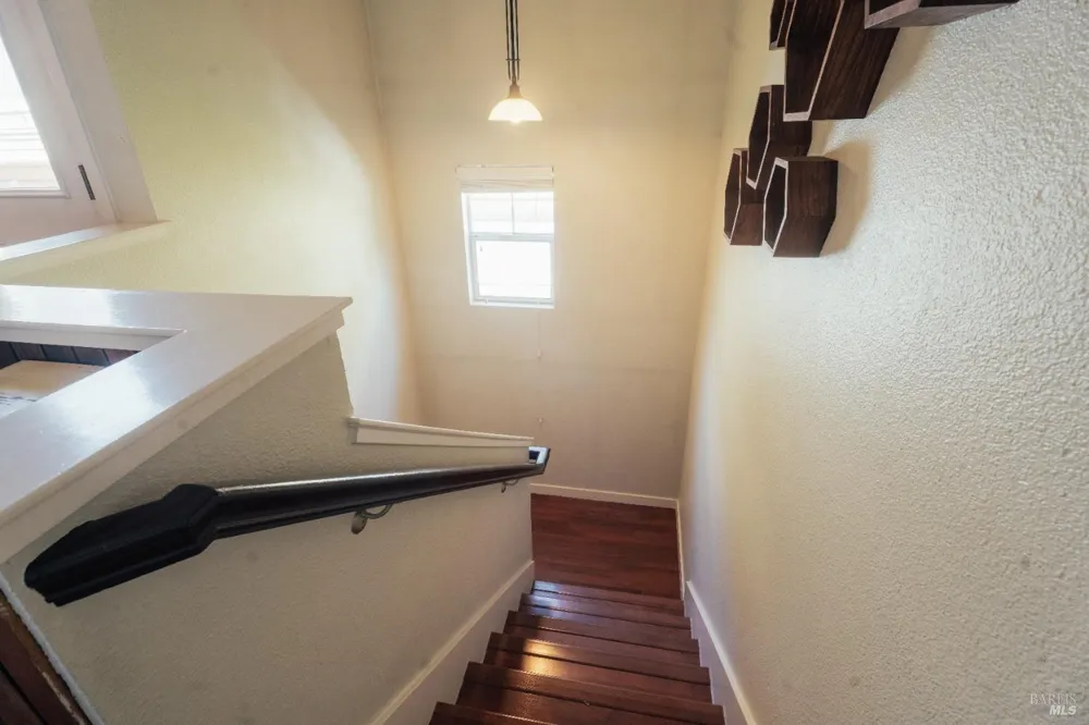 134 Valley Oak Drive Napa, CA 94558