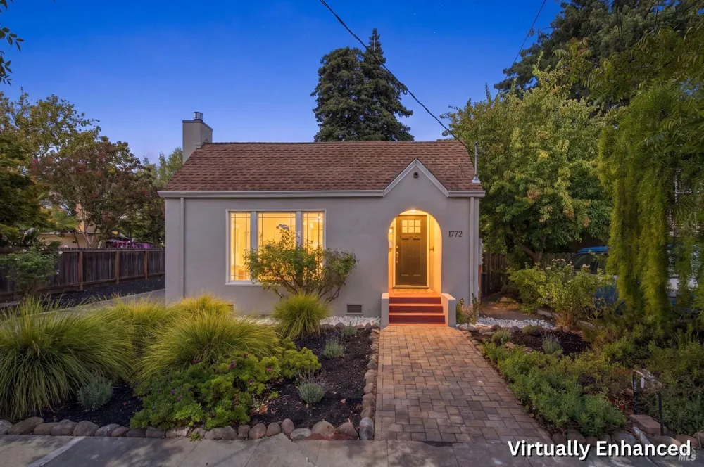1772 Spruce Street Napa, CA 94559