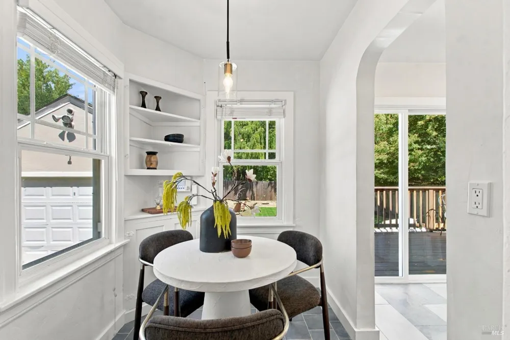 1772 Spruce Street Napa, CA 94559