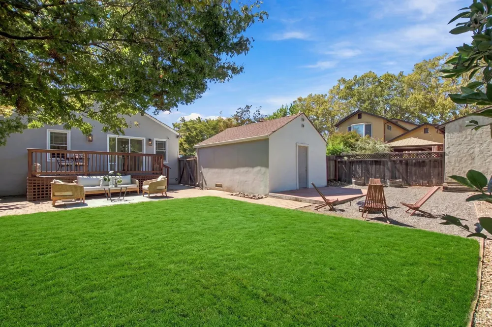 1772 Spruce Street Napa, CA 94559
